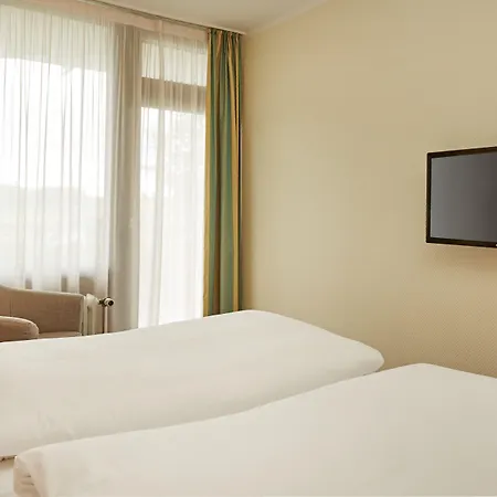 Sunday Готель 3*